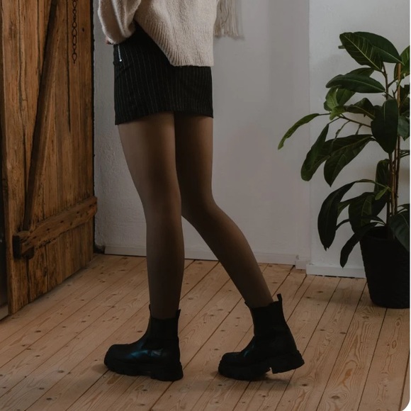 Premium Durable warm double lined black/nude thick pantyhose tights - Picture 9 of 12